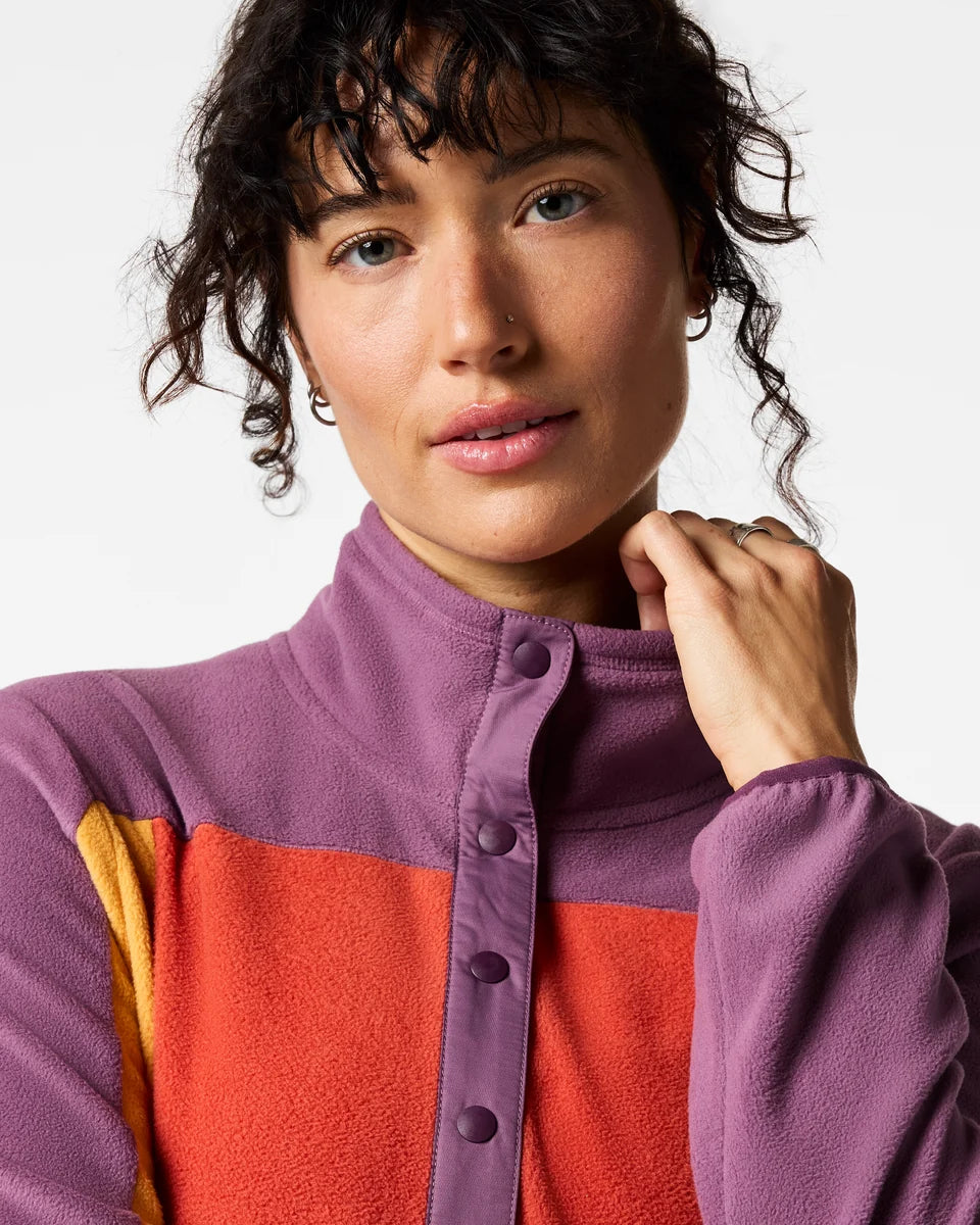 Encima Fleece Pullover - Women's - Mystic and Honeycomb 3