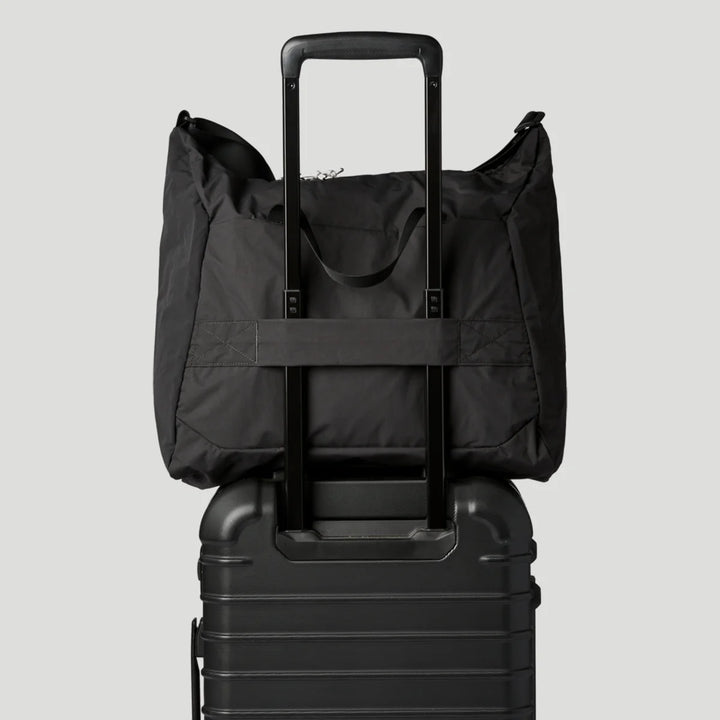 Empacable 30L Tote - Cotopaxi Black thumbnail 6