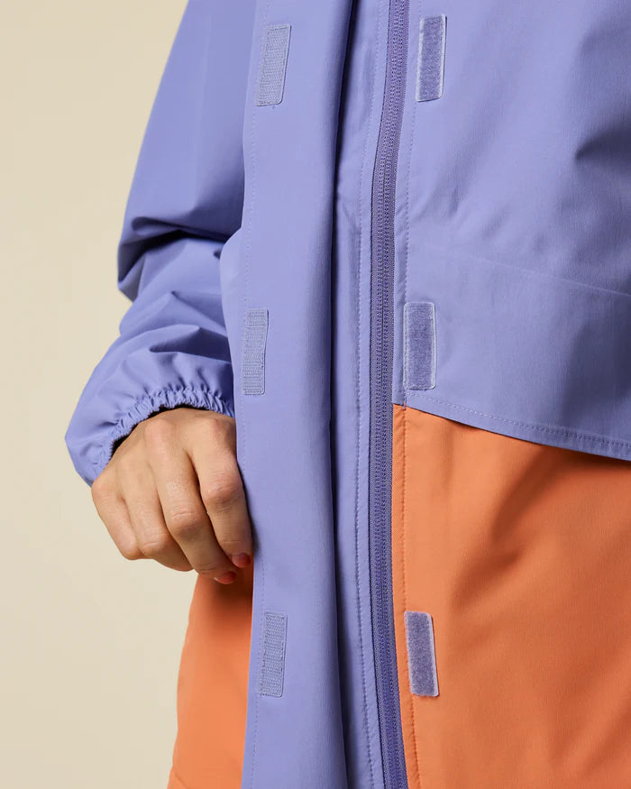 Rayu Rain Jacket - Women's - Aster and Grapefruit 6