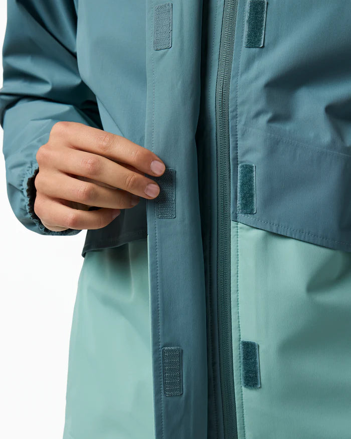 Rayu Rain Jacket - Women's - Everglade and Tide Pool thumbnail 5