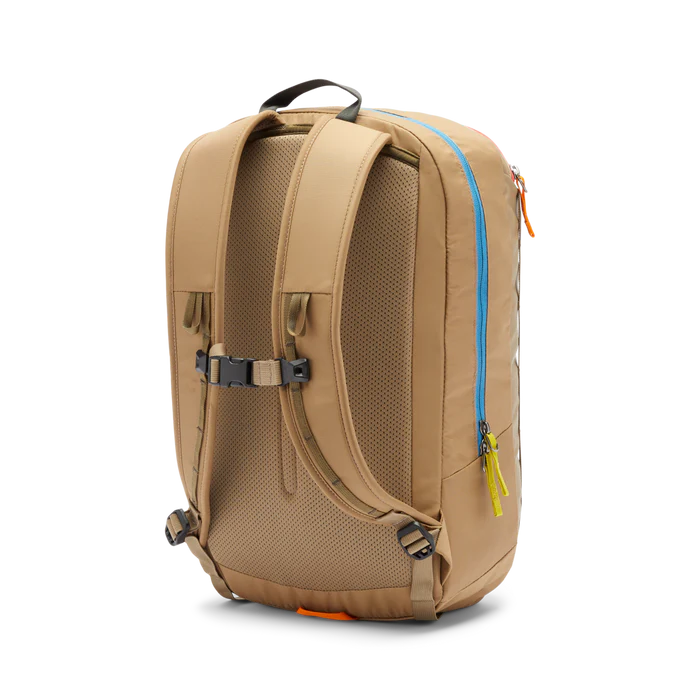 Vaya 18L Backpack - Cada Dia - Desert thumbnail 1