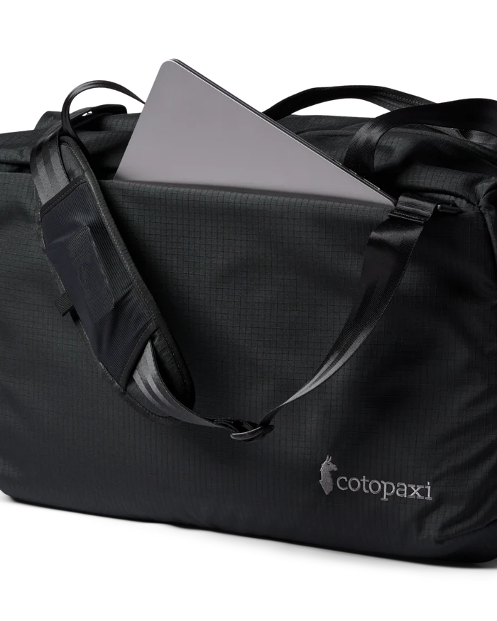 Viaje 45L Travel Duffel - Cotopaxi Black thumbnail 2