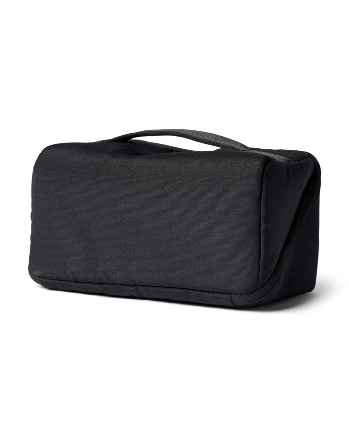 Viaje Toiletry Kit - Cotopaxi Black thumbnail 2
