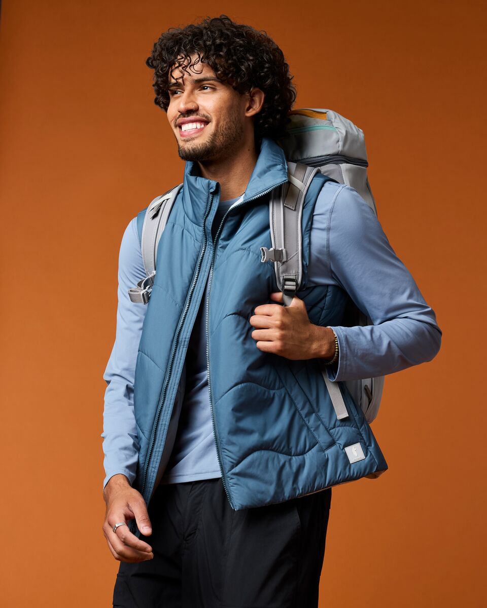 Lumbre Insulated Vest - Men's - Slate 4